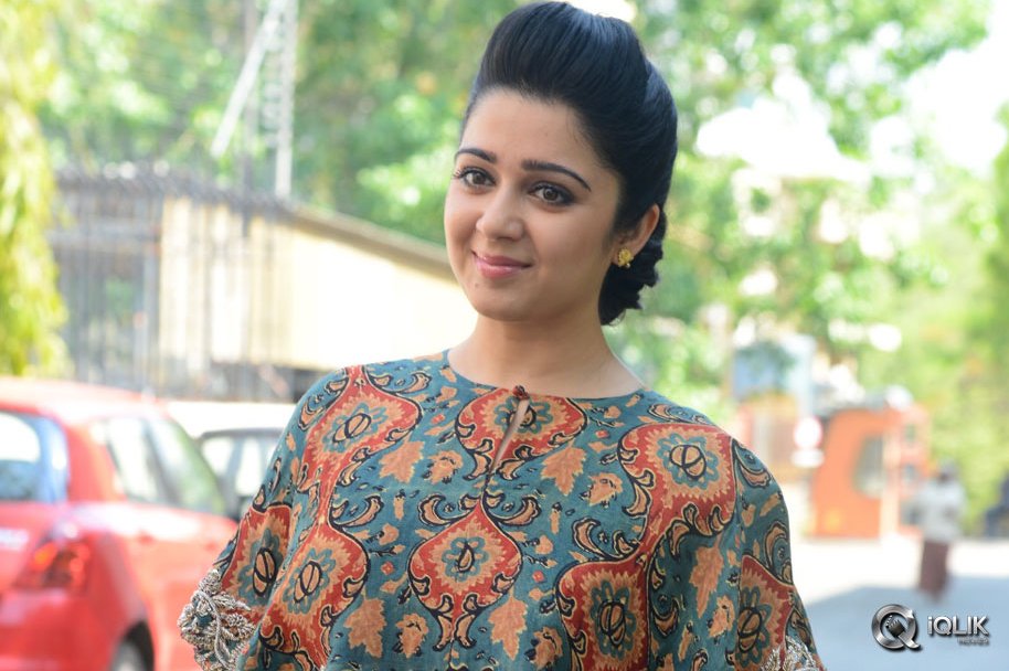 Charmme-Kaur-at-Jyothi-Lakshmi-Book-Launch